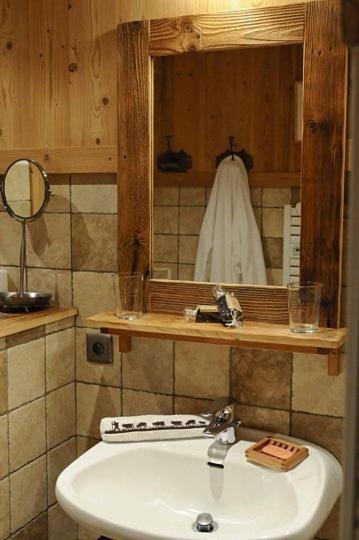 La Ferme D Emilienne Bed & Breakfast Sallanches Room photo