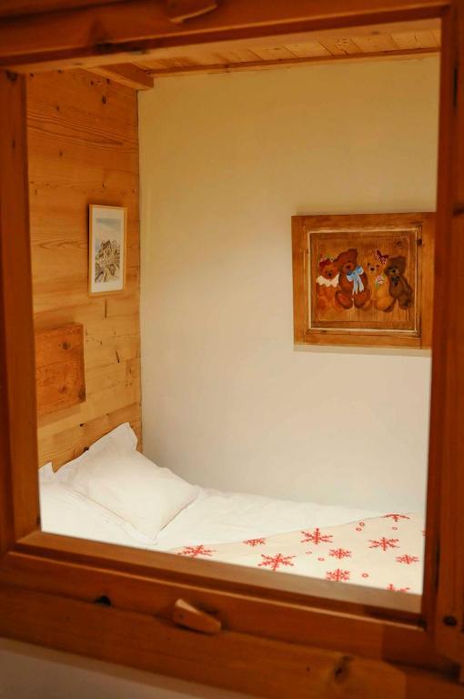La Ferme D Emilienne Bed & Breakfast Sallanches Room photo